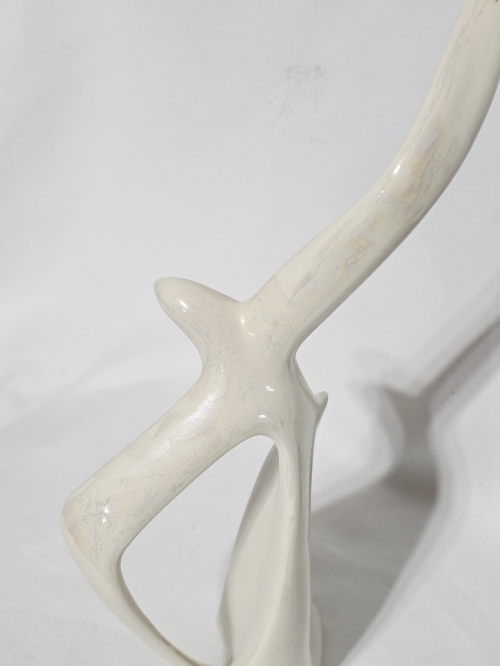 Vintage Mid-Century Modern Ceramic Figurine - Minimalist "Bird in Flight" - Picture 8 of 13
